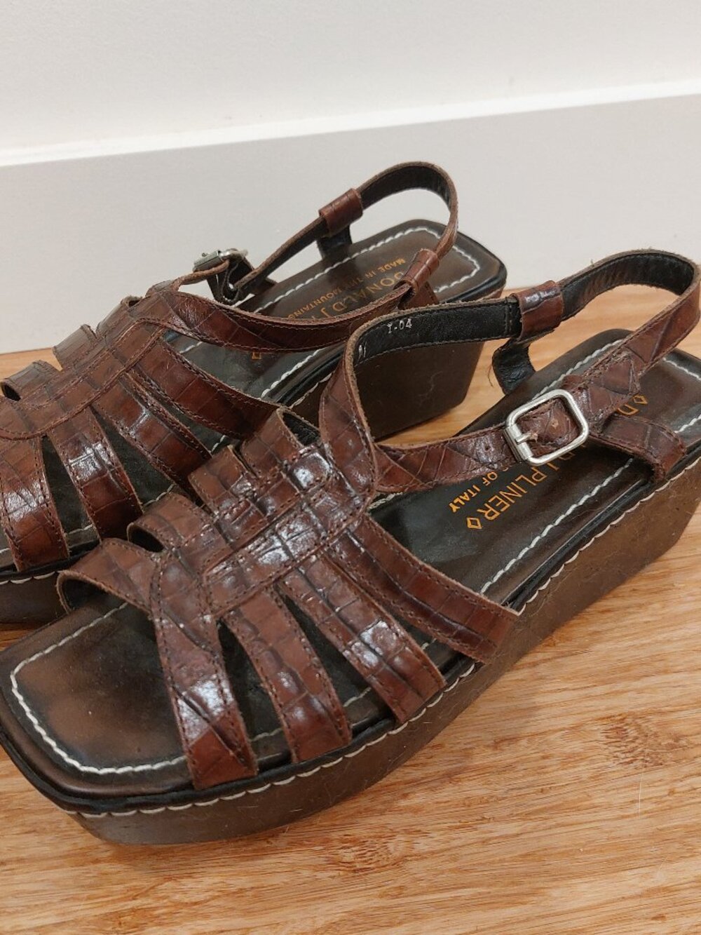 Donald Pliner platform sandals